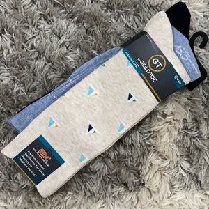 ✌🏼3/$30✌🏼GoldToe Fashion Crew Socks 3pk